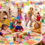 découvrez des idées ludiques et créatives pour animer le carnaval en crèche et rendre cette fête inoubliable pour les tout-petits.