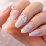 découvrez les dernières tendances incontournables du nail art pour des ongles toujours stylés et originaux. inspirez-vous des nouveautés et affirmez votre look !