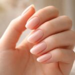découvrez les ongles en gel pour une élégance naturelle et une simplicité au quotidien. sublimez vos mains avec une tenue longue durée et un look impeccable facilement.