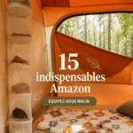 Famille utilisant des équipements de camping indispensables pour enfants