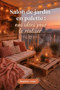 Salon de jardin en palette avec coussins et plantes décoratives