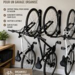 Un garage bien organisé avec différents supports à vélo muraux.